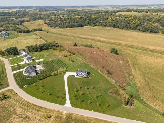 $1,850,000 | 4921 8th Street Southwest, Rochester, MN 55902