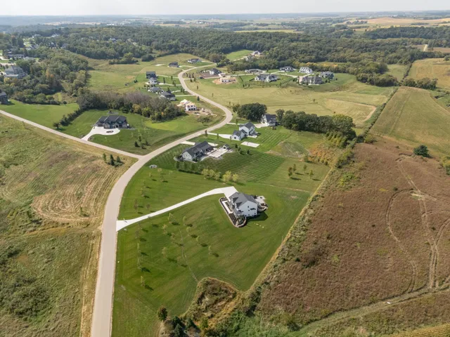 $1,850,000 | 4921 8th Street Southwest, Rochester, MN 55902