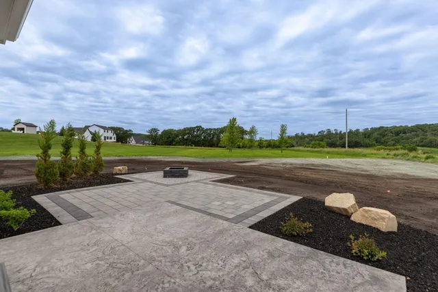 $1,850,000 | 4921 8th Street Southwest, Rochester, MN 55902