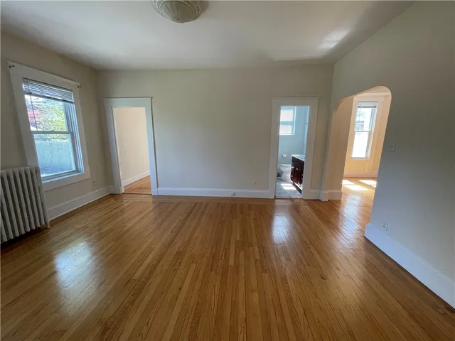 $3,000 | 26 Ayrault Street, Unit 1, Newport, RI 02840