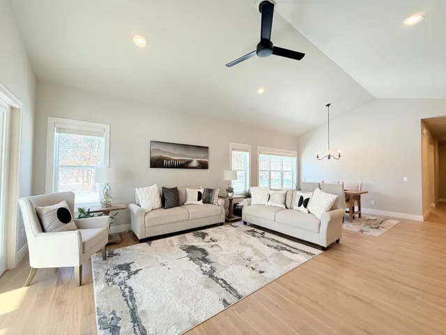 $748,000 | 3 Deer Hollow, DeForest, WI 53532