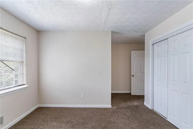 $196,000 | 6708 Bedford Road, Rex, GA 30273