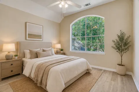 $425,000 | 5514 Waverdale Court, Sugar Land, TX 77479