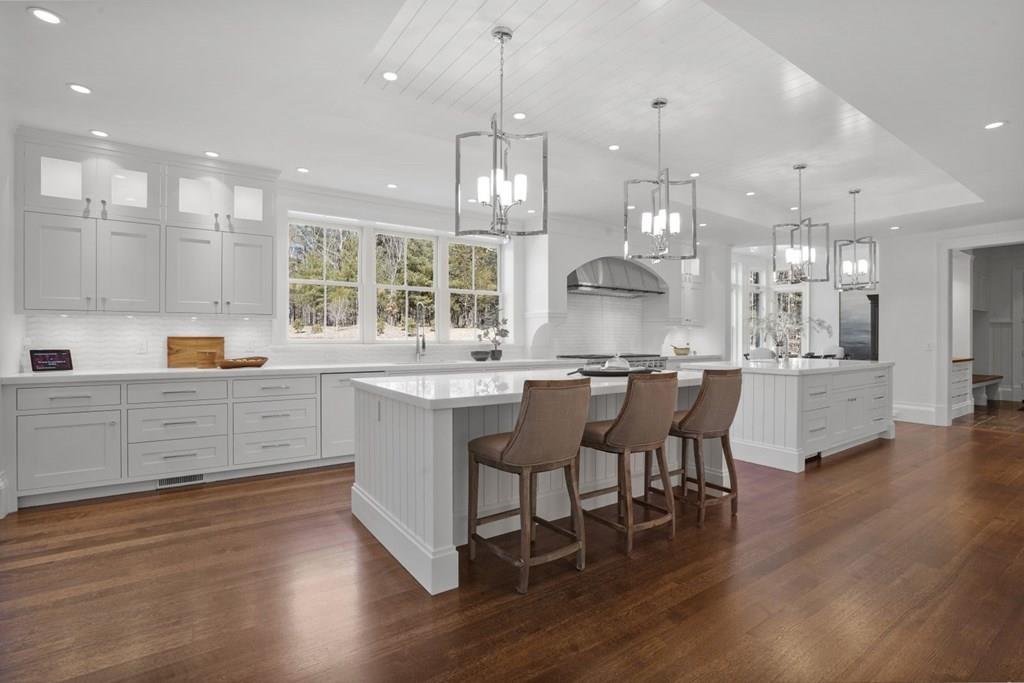 441 Glen Road Weston, MA 02493 - Photo 8 of 30