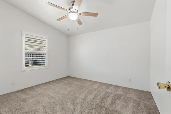 $325,000 | 2113 Barrington Lane, Modesto, CA 95350