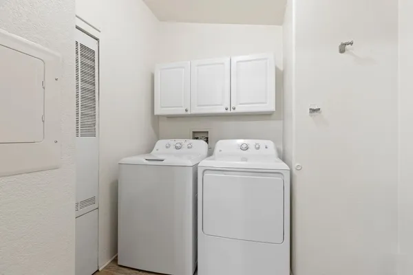 $325,000 | 2113 Barrington Lane, Modesto, CA 95350