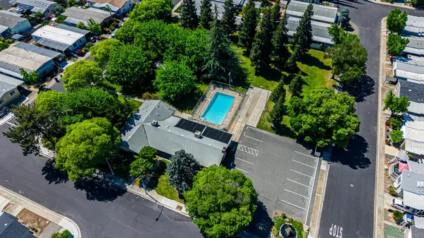 $325,000 | 2113 Barrington Lane, Modesto, CA 95350