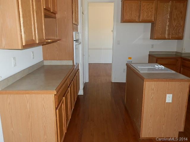 700 Mt Vernon Road Woodleaf, NC 27054 - Photo 5 of 24 a utility room with dryer and washer