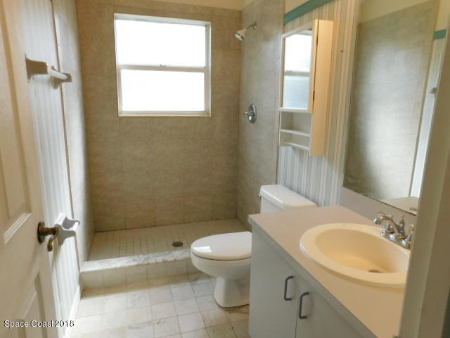 326 Myrtlewood Road Melbourne, FL 32940 - Photo 5 of 15 DSCN1523