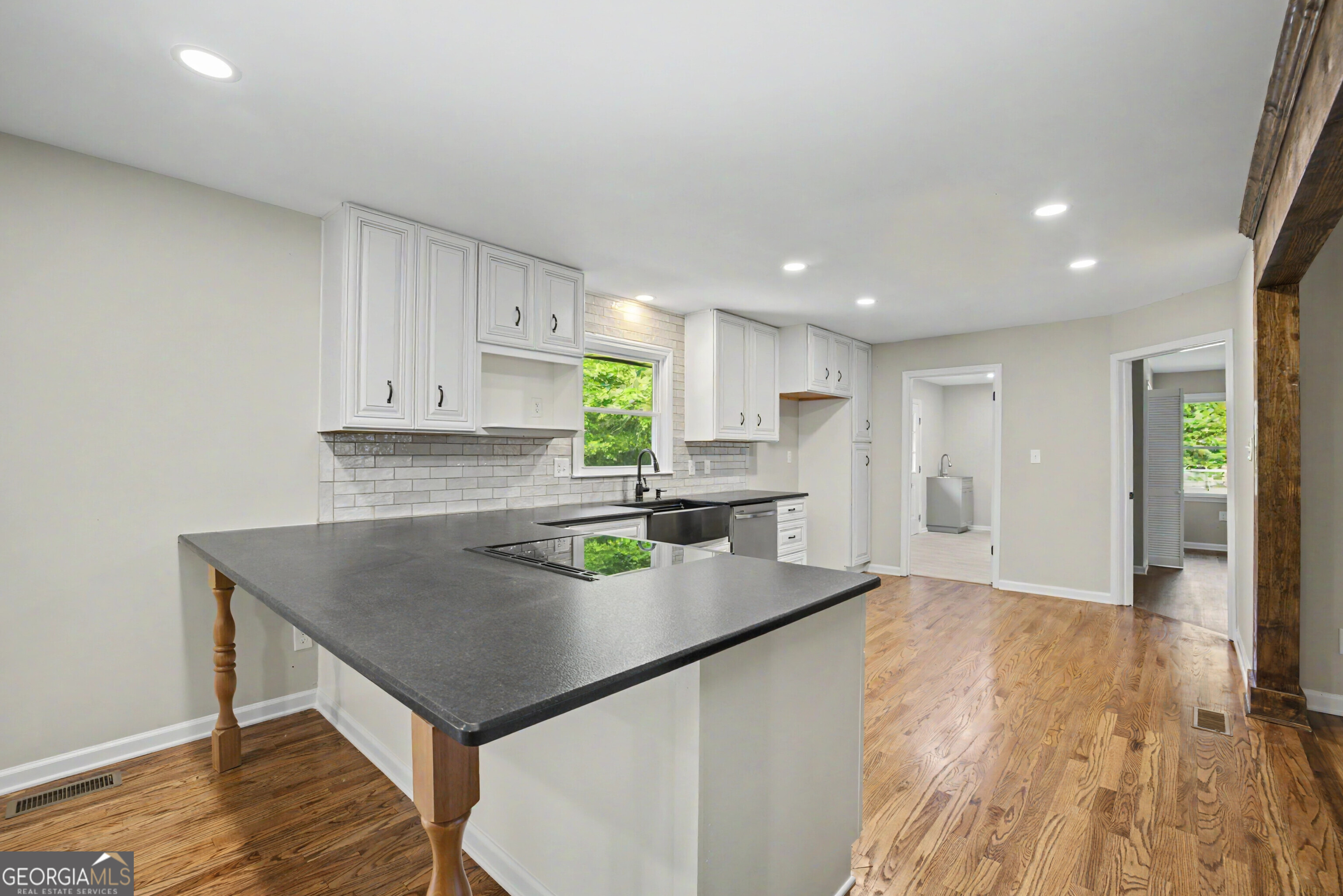 385 Duncan Road Carrollton, GA 30116 - Photo 8 of 54 Gallery Image 8