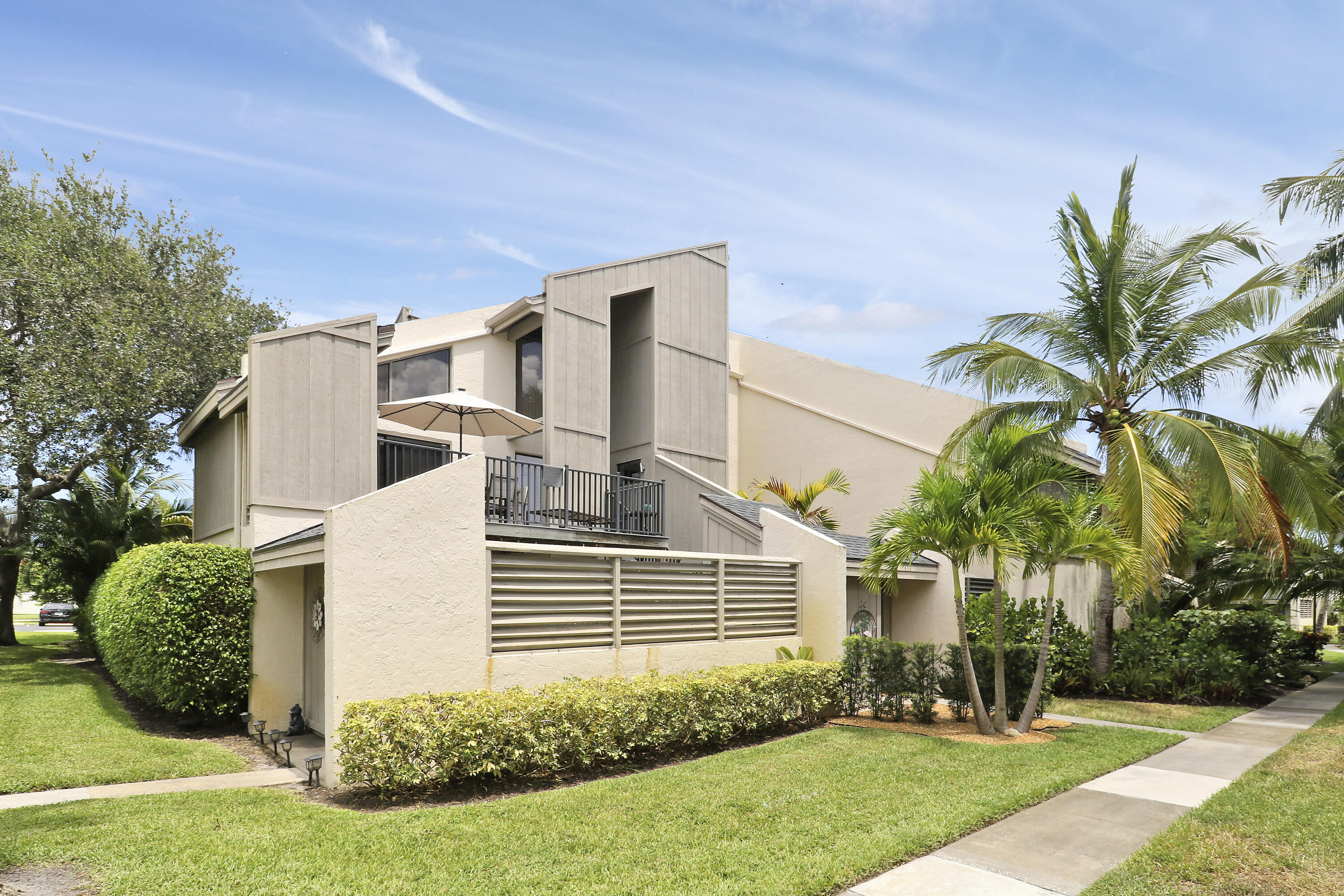 1605 Highway 1, Unit 2C Jupiter, FL 33477 - Photo 31 of 52 House2-31