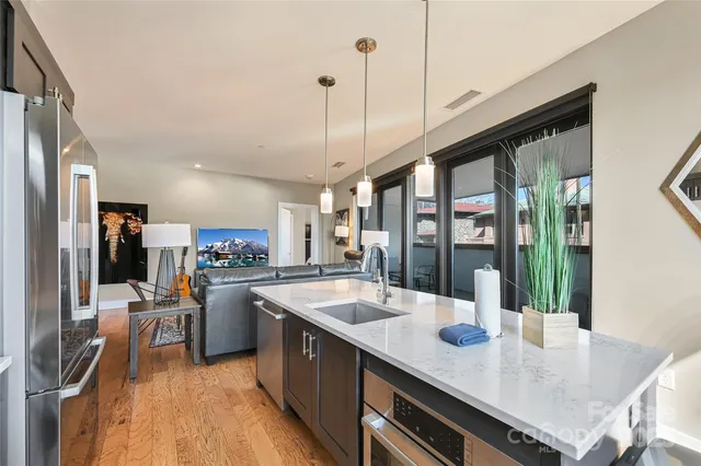 $799,000 | 145 Biltmore Avenue, Unit 205, Asheville, NC 28801