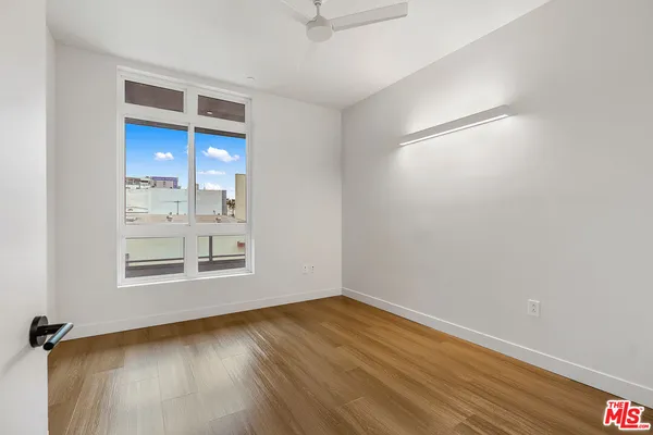 $3,795 | 10601 Washington Boulevard, Unit 611, Culver City, CA 90232