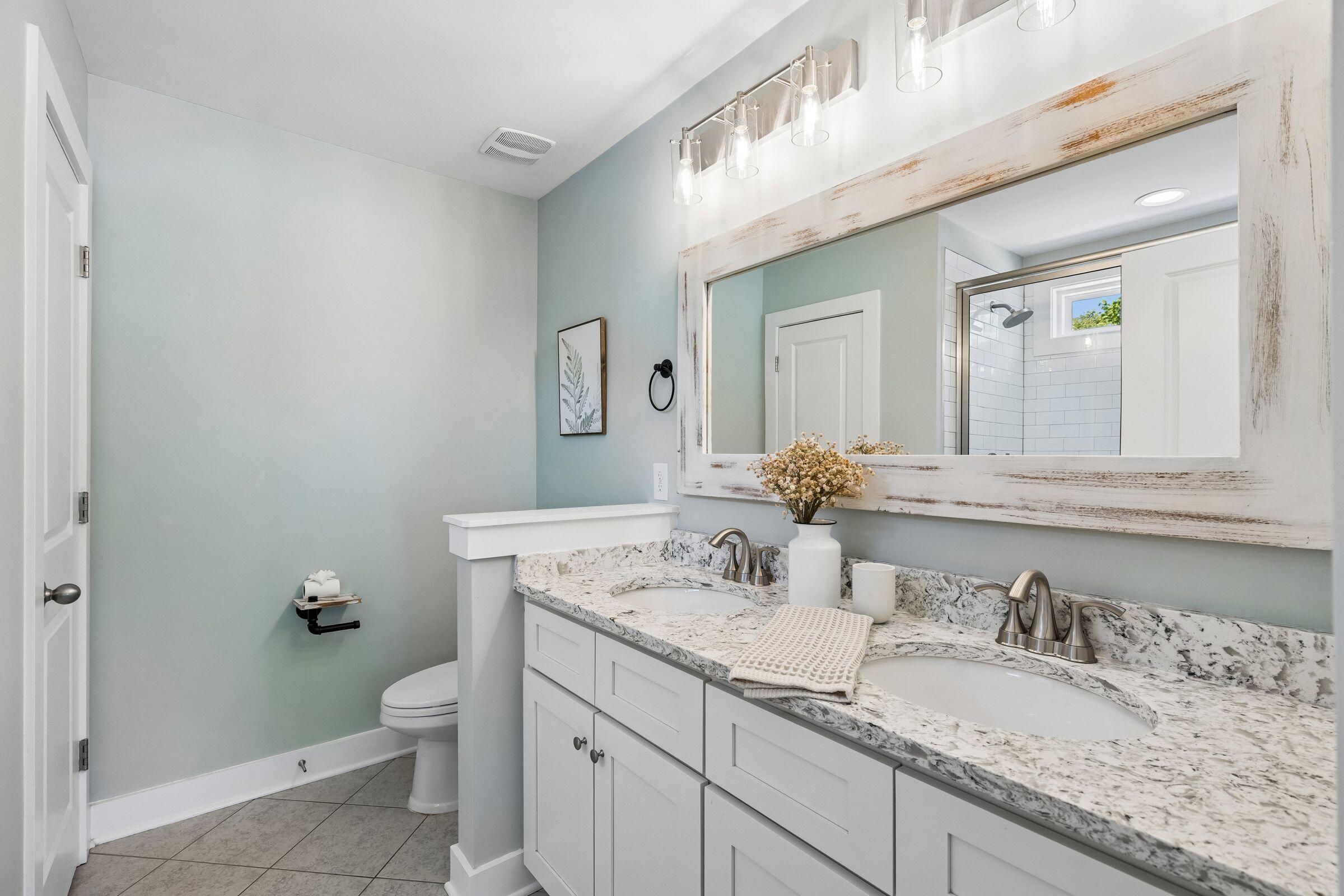 485 Fort Johnson Road Charleston, SC 29412 - Photo 23 of 79 Primary Bathroom