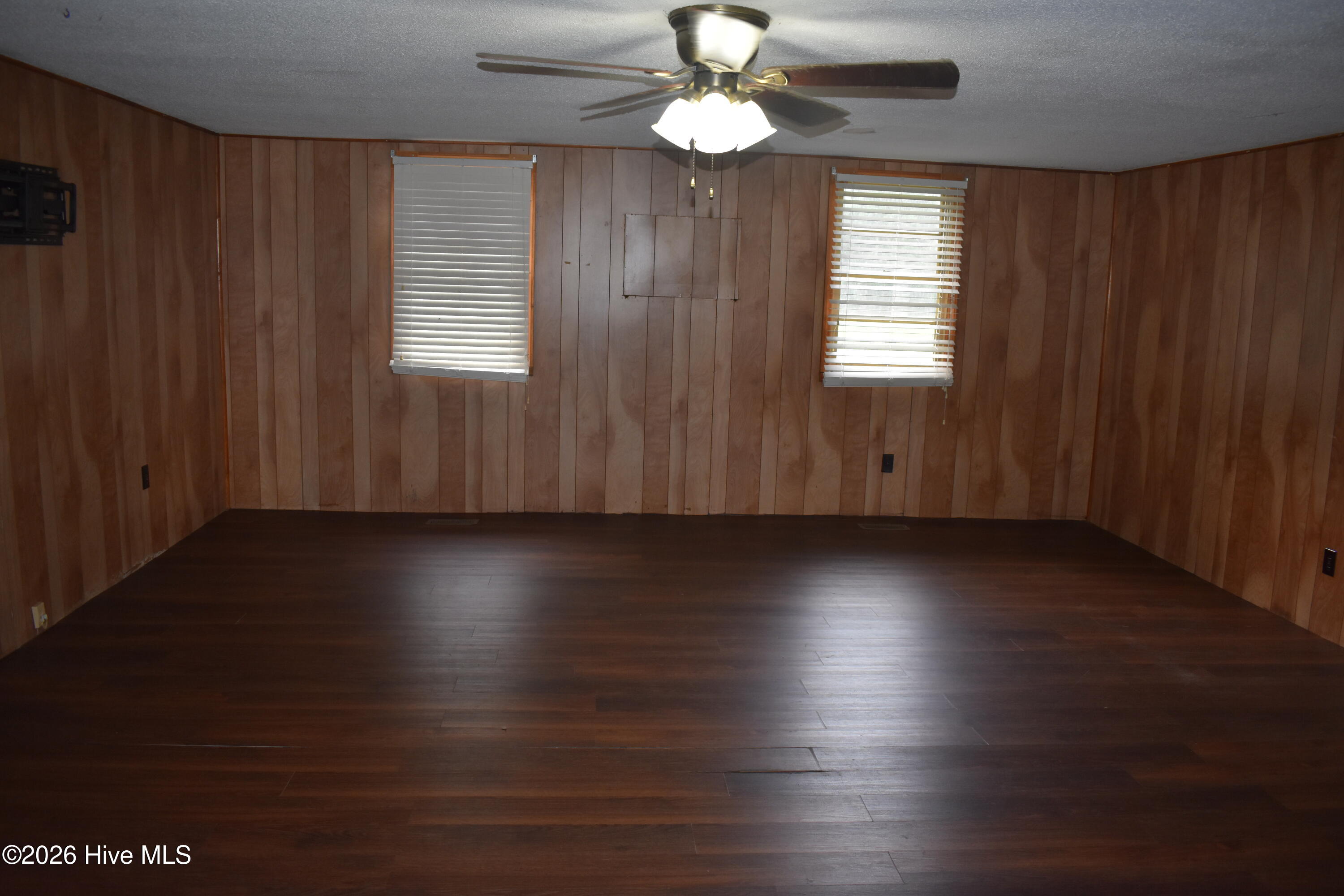 1900 Clarks Road New Bern, NC 28562 - Photo 9 of 32 Gallery Image 9