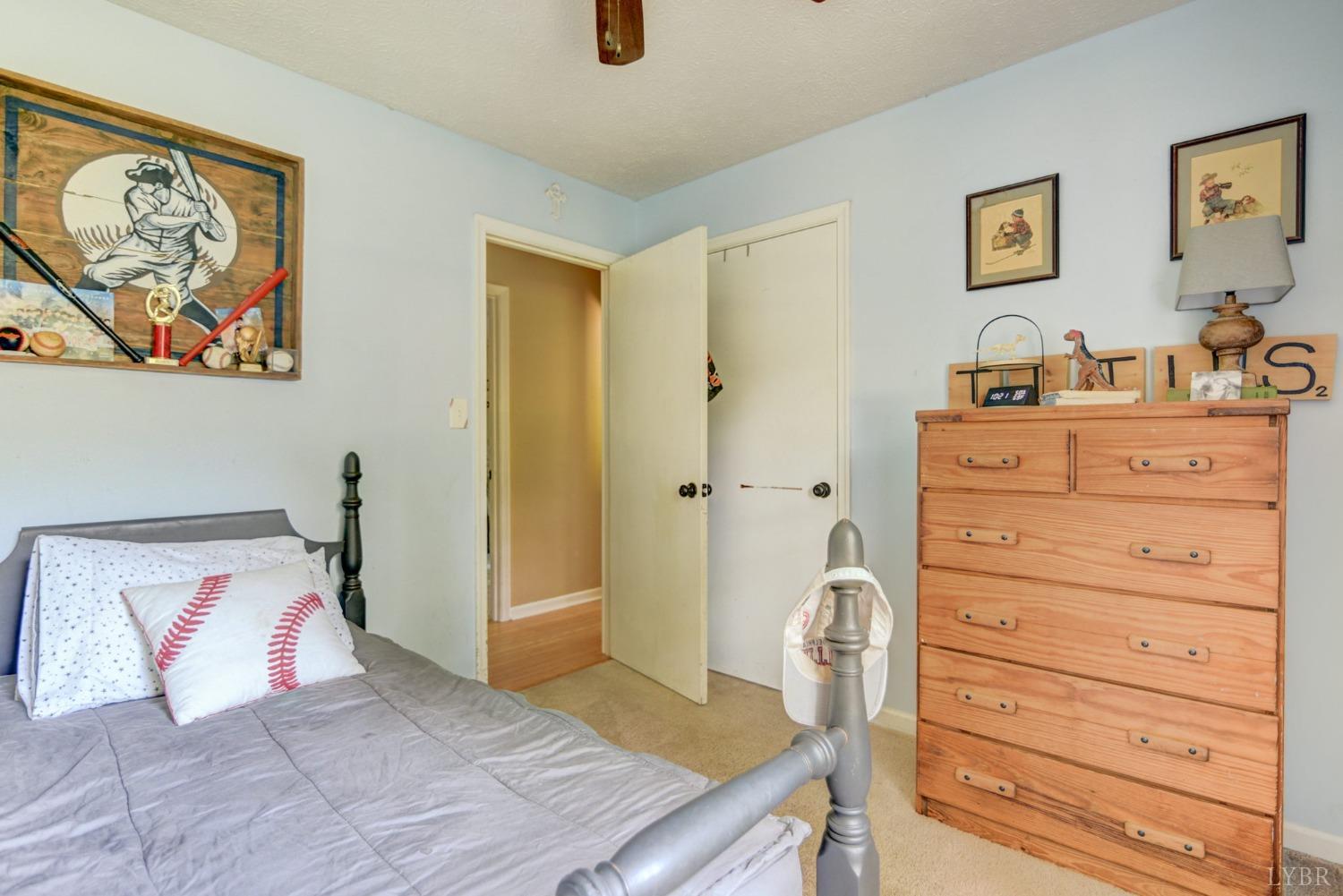 1006 Oxford Point Road Lynchburg, VA 24503 - Photo 22 of 41 Gallery Image 22