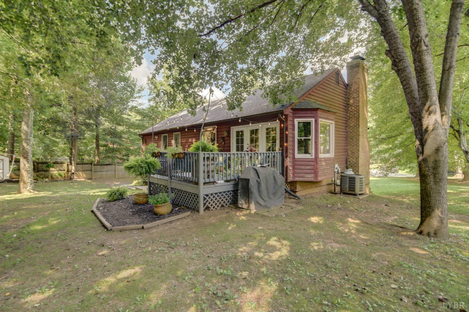 1006 Oxford Point Road Lynchburg, VA 24503 - Photo 39 of 41 Gallery Image 39