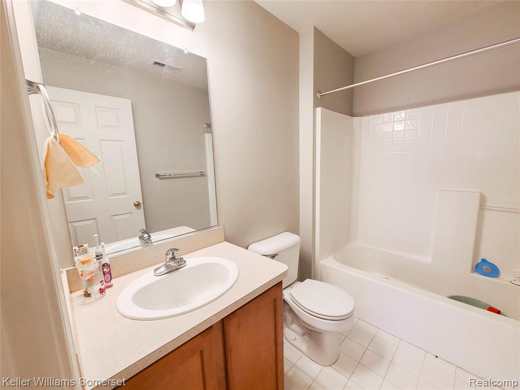 3160 Asher Road Ann Arbor, MI 48104 - Photo 19 of 35