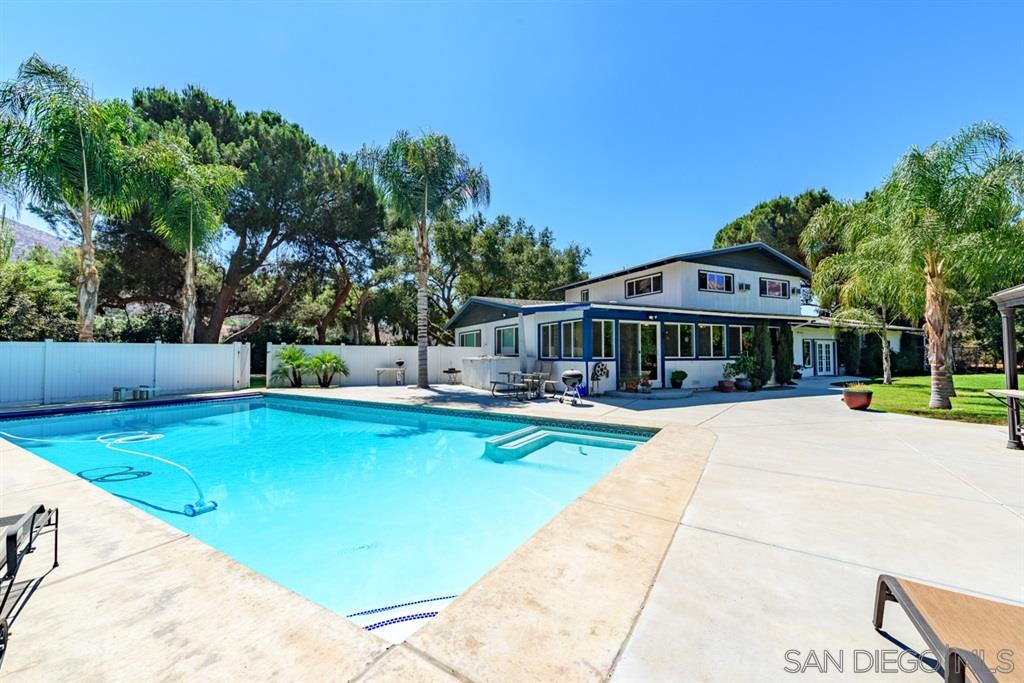 15466 El Monte Road Lakeside, CA 92040 - Photo 15 of 25