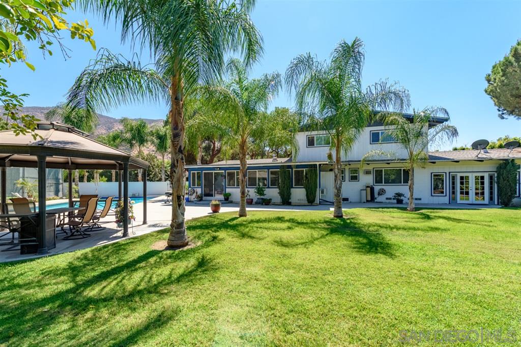 15466 El Monte Road Lakeside, CA 92040 - Photo 16 of 25