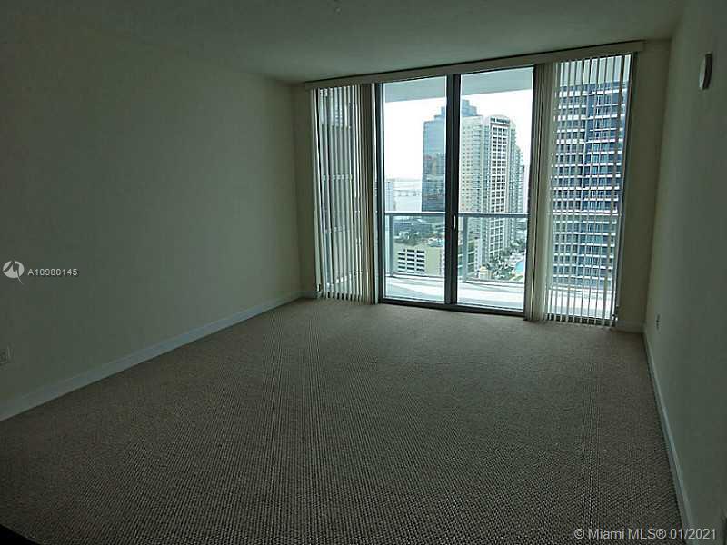 79 Southwest 12th Street, Unit 2905S Miami, FL 33130 - Photo 3 of 15