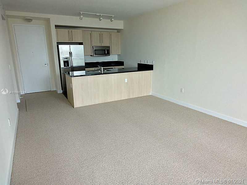 79 Southwest 12th Street, Unit 2905S Miami, FL 33130 - Photo 4 of 15