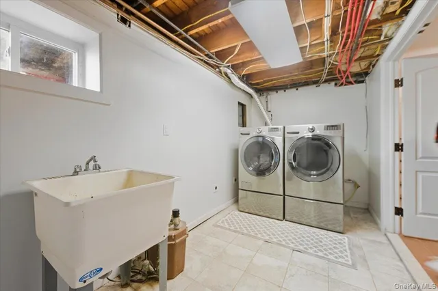 $1,499,000 | 248 Bayview Avenue, Massapequa, NY 11758