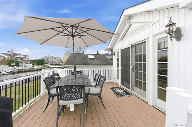 $1,499,000 | 248 Bayview Avenue, Massapequa, NY 11758