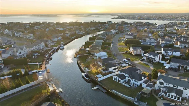 $1,499,000 | 248 Bayview Avenue, Massapequa, NY 11758