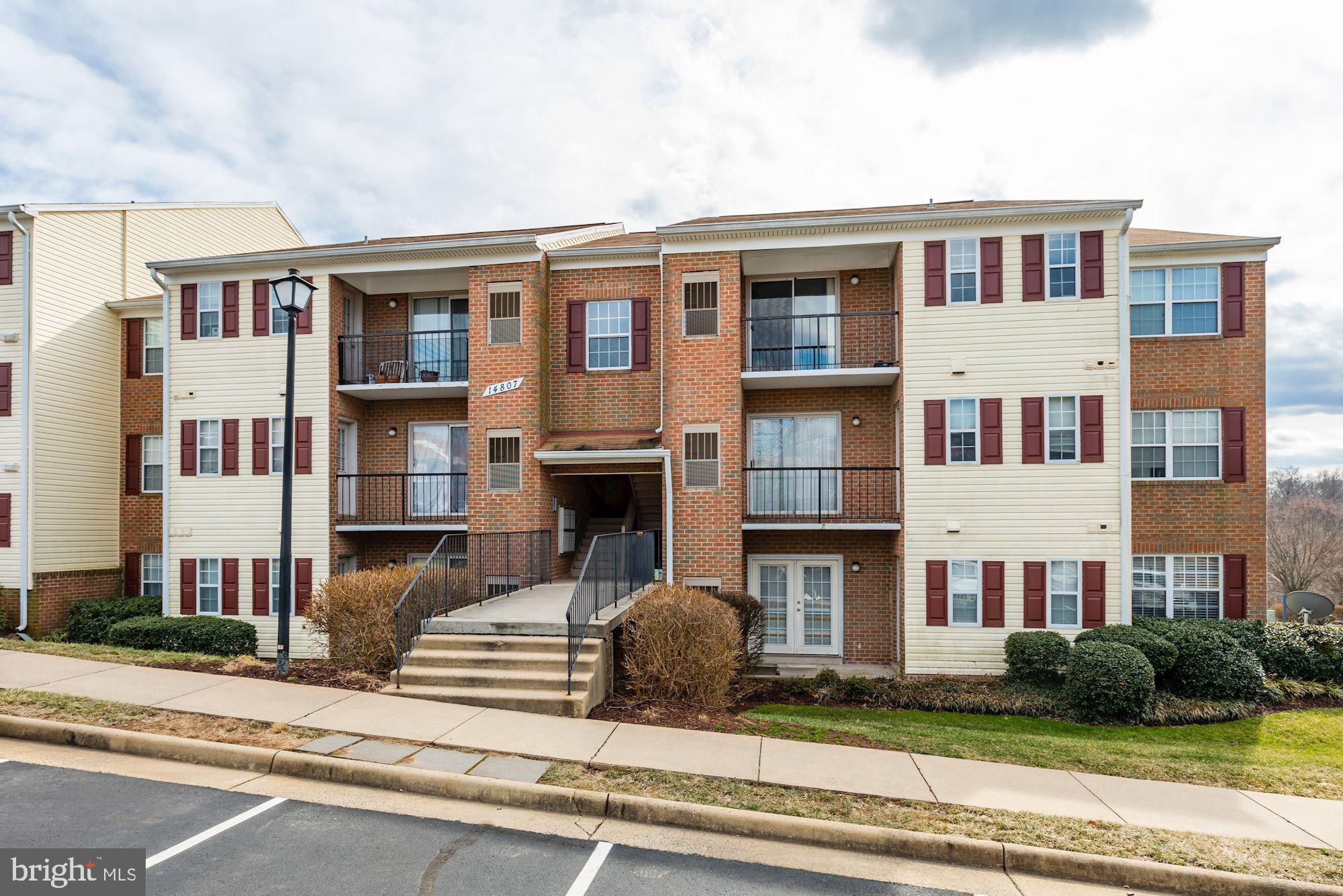 14807 Rydell Road, Unit 102 Centreville, VA 20121 - Photo 1 of 31 Gallery Image 1