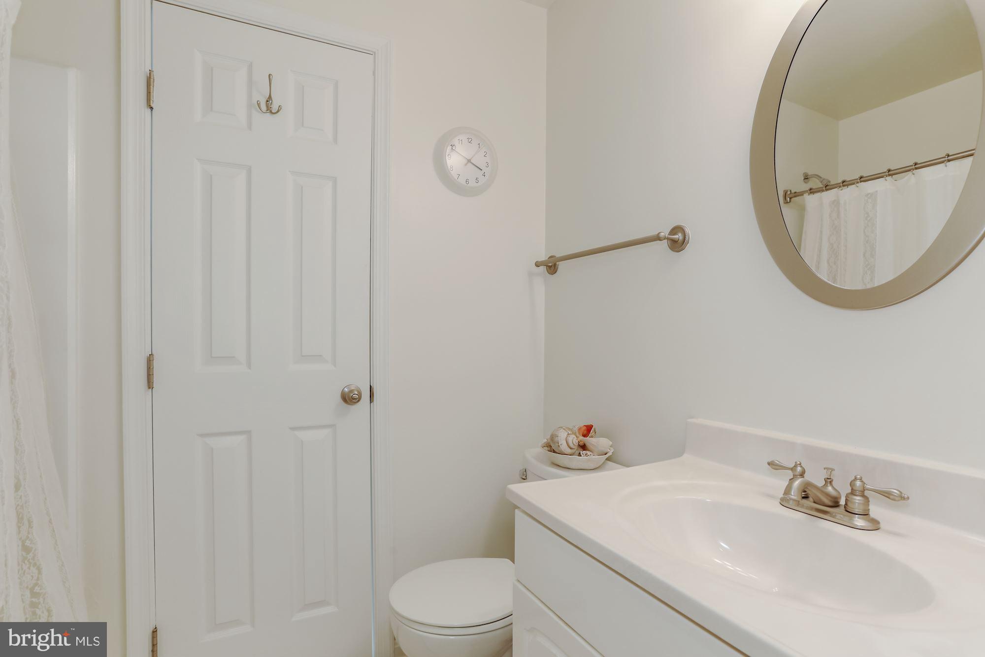 14807 Rydell Road, Unit 102 Centreville, VA 20121 - Photo 22 of 31 Gallery Image 22