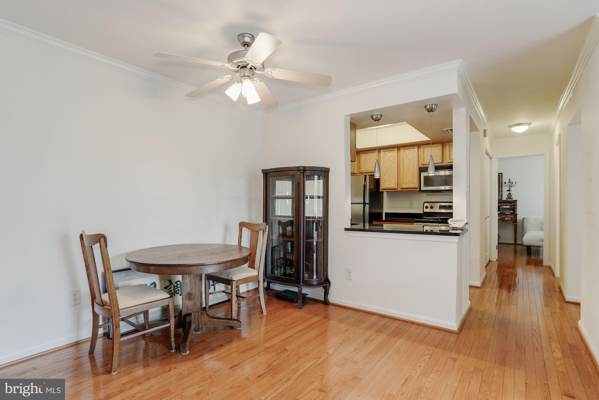14807 Rydell Road, Unit 102 Centreville, VA 20121 - Photo 8 of 31 Gallery Image 8