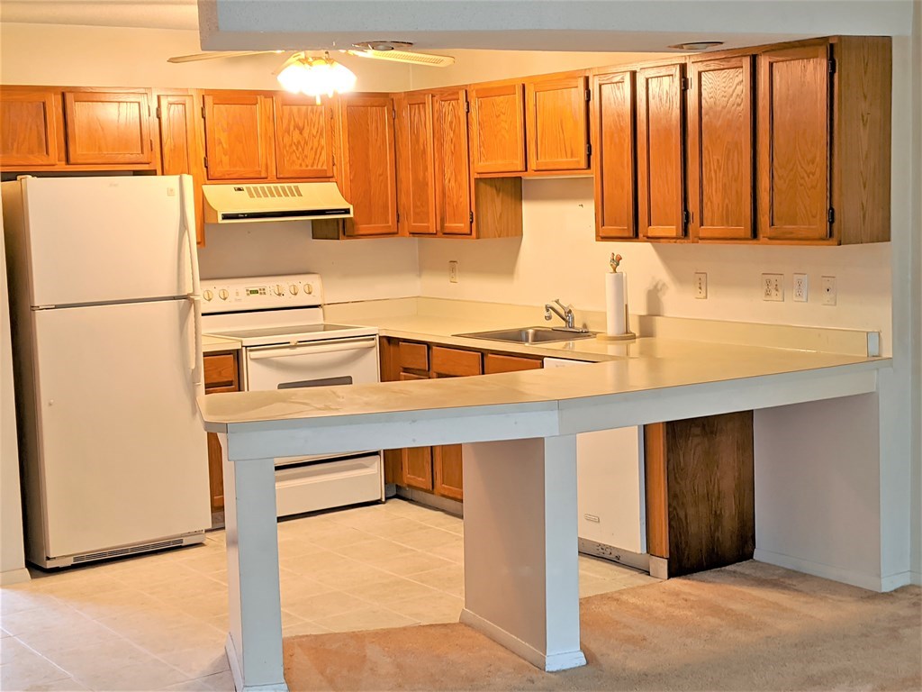 59 Round House Road, Unit 59 Bourne, MA 02532 - Photo 5 of 13