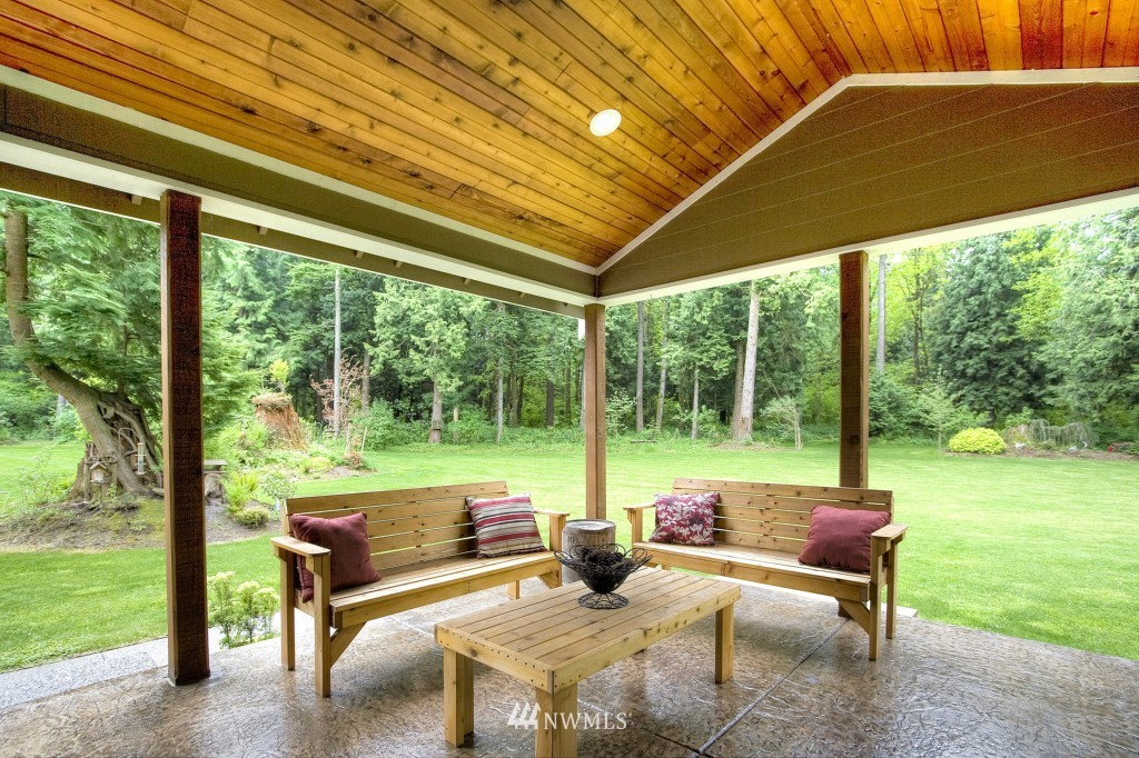 6058 East Hemmi Road Bellingham, WA 98226 - Photo 15 of 23 Gallery Image 15