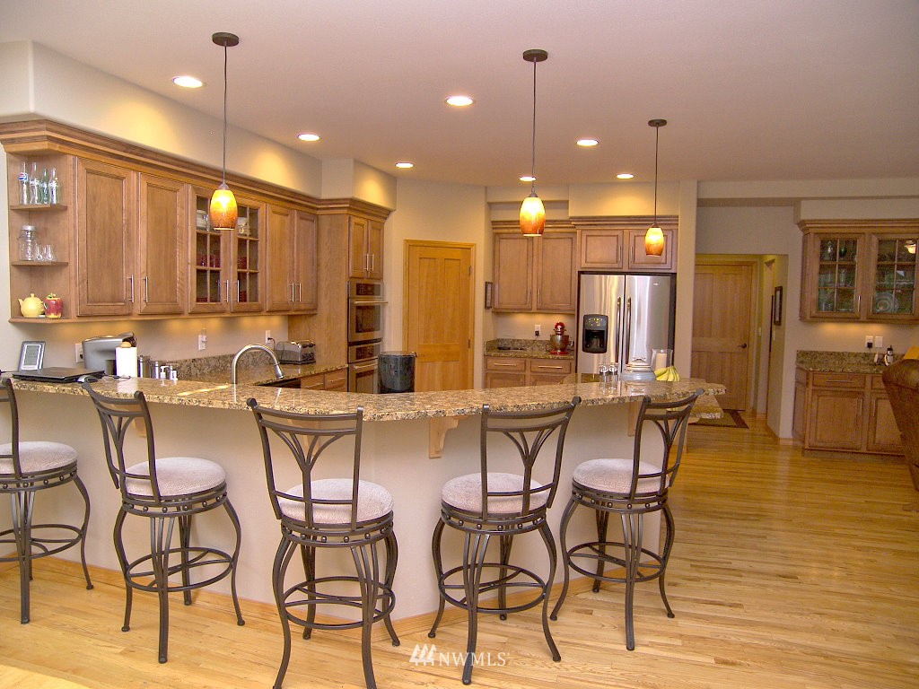 6058 East Hemmi Road Bellingham, WA 98226 - Photo 6 of 23 Gallery Image 6