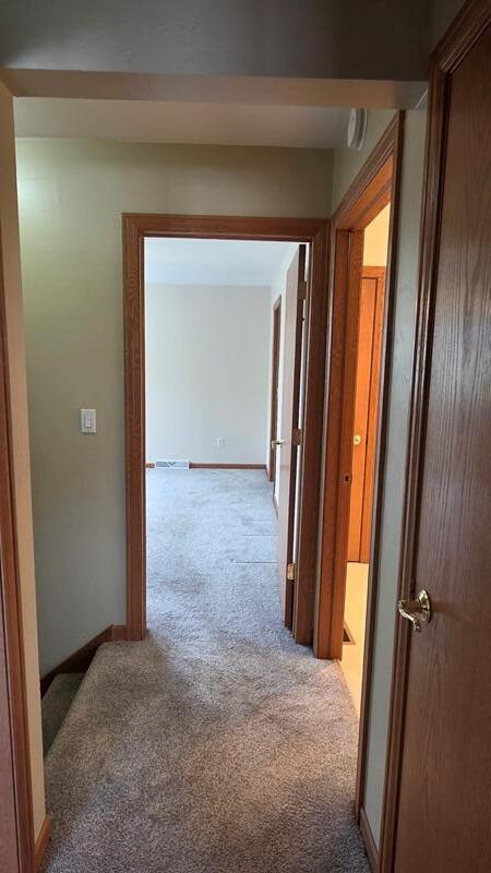 4725 Fox Grove Road Sheboygan, WI 53081 - Photo 12 of 47 Upper Hallway