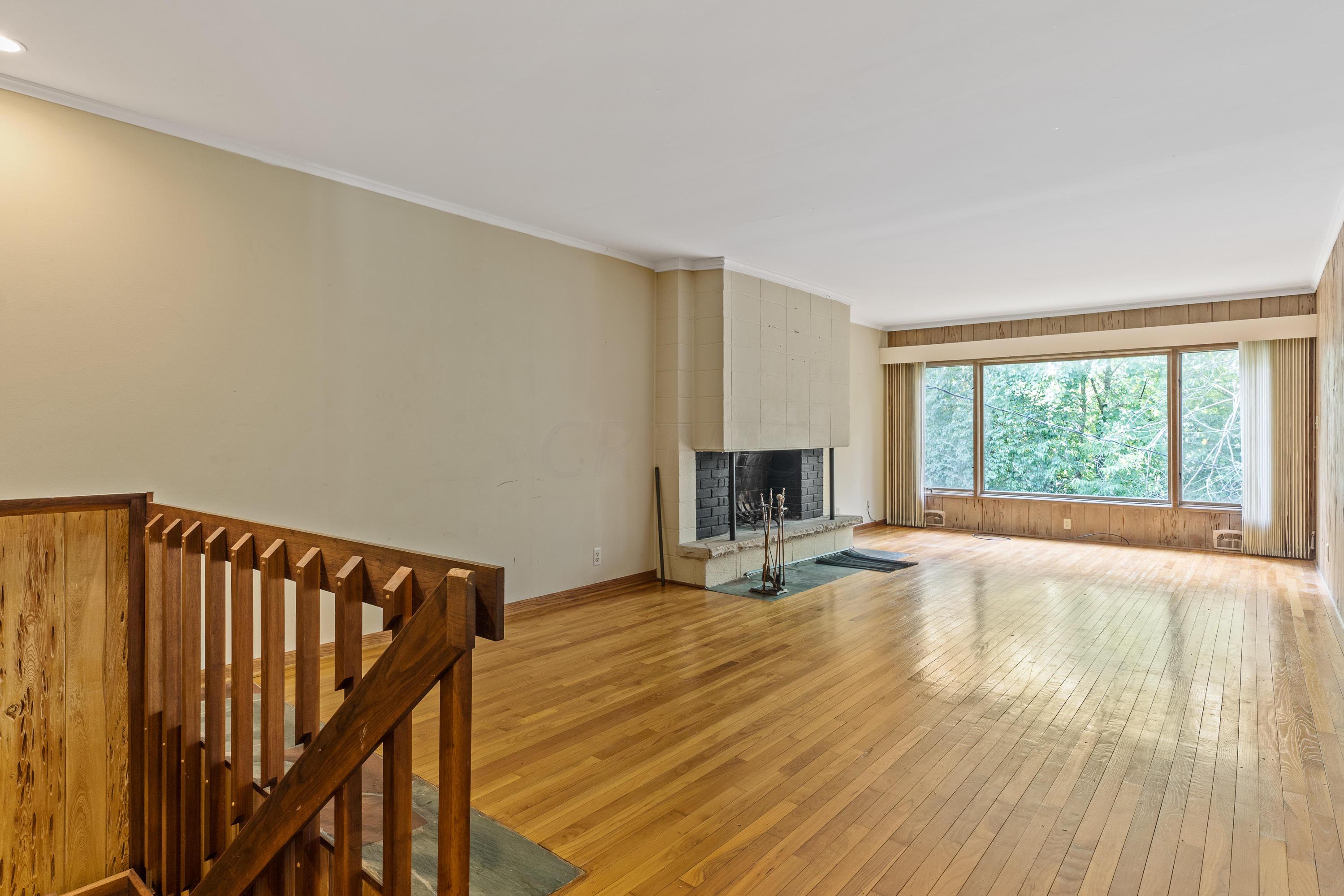 2857 Charing Road Columbus, OH 43221 - Photo 52 of 68