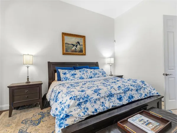 $1,200,000 | 6121 Avocetridge Drive, Lithia, FL 33547