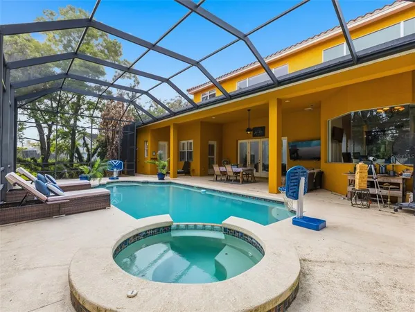 $1,200,000 | 6121 Avocetridge Drive, Lithia, FL 33547