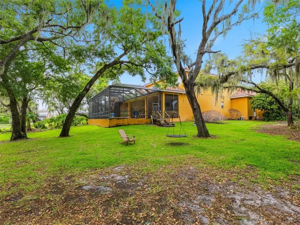 $1,200,000 | 6121 Avocetridge Drive, Lithia, FL 33547