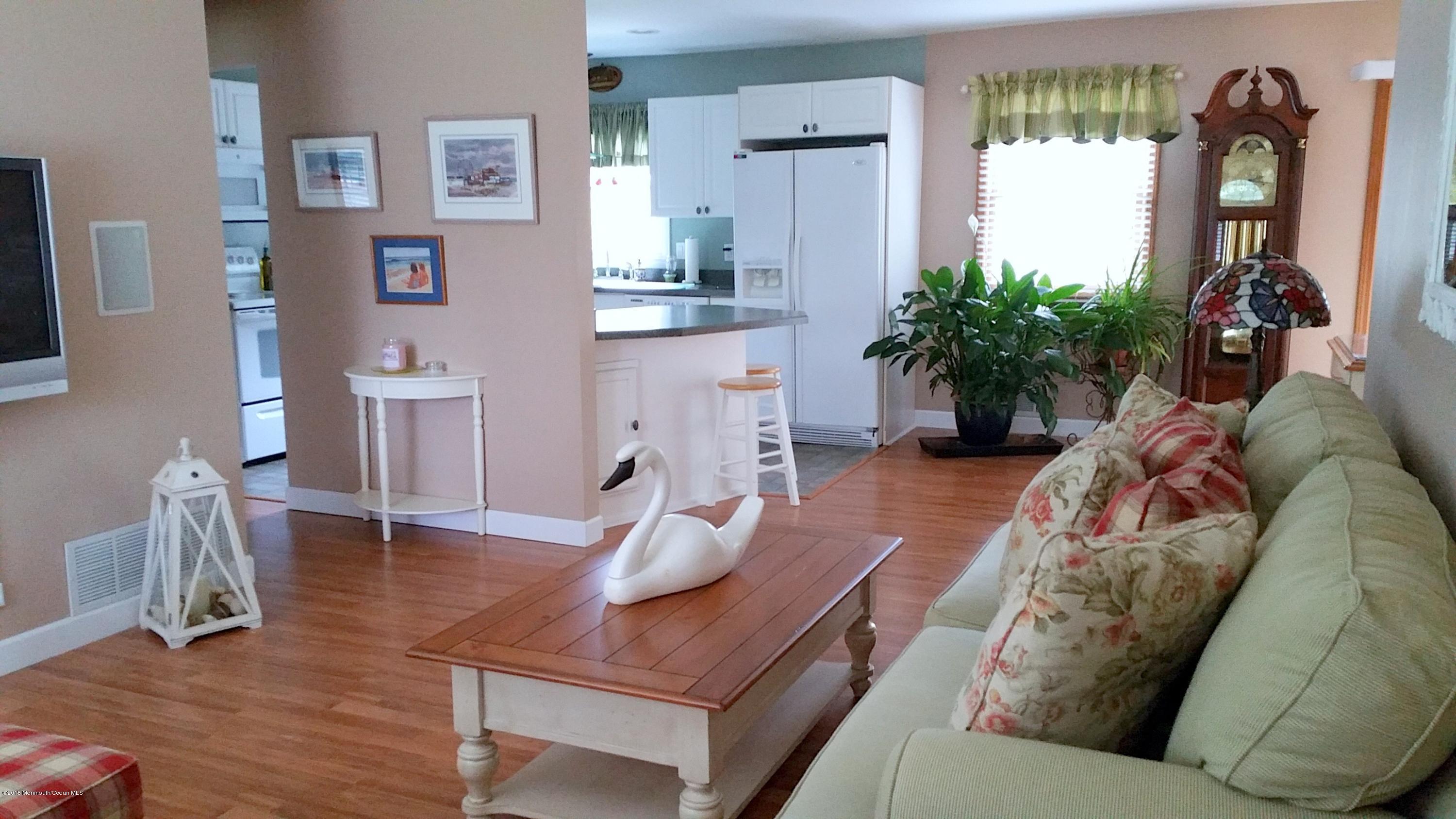 222 Lester Road Toms River, NJ 08753 - Photo 2 of 27 image