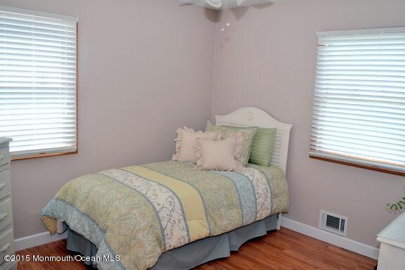 222 Lester Road Toms River, NJ 08753 - Photo 15 of 27 image
