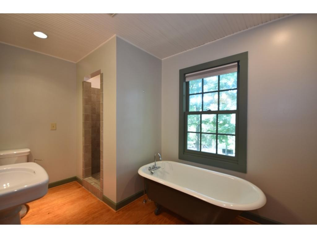 2420 Hodges Road Burlington, NC 27217 - Photo 15 of 24 Gallery Image 15