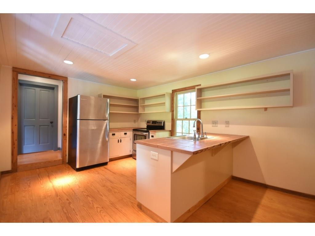 2420 Hodges Road Burlington, NC 27217 - Photo 8 of 24 Gallery Image 8