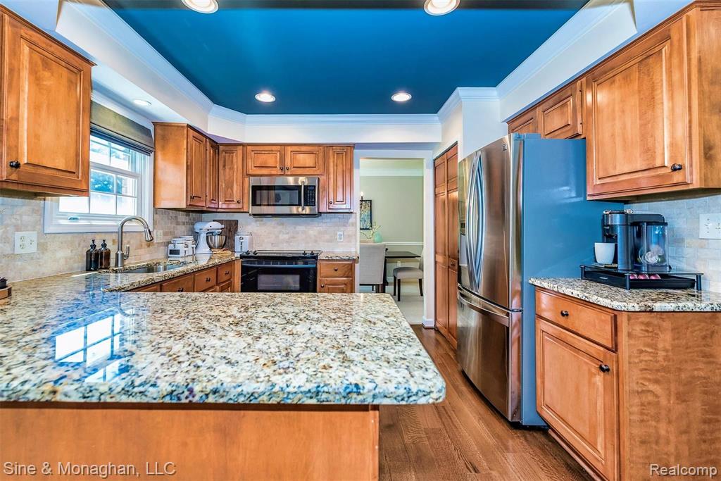 531 Shellbourne Drive Rochester Hills, MI 48309 - Photo 17 of 51