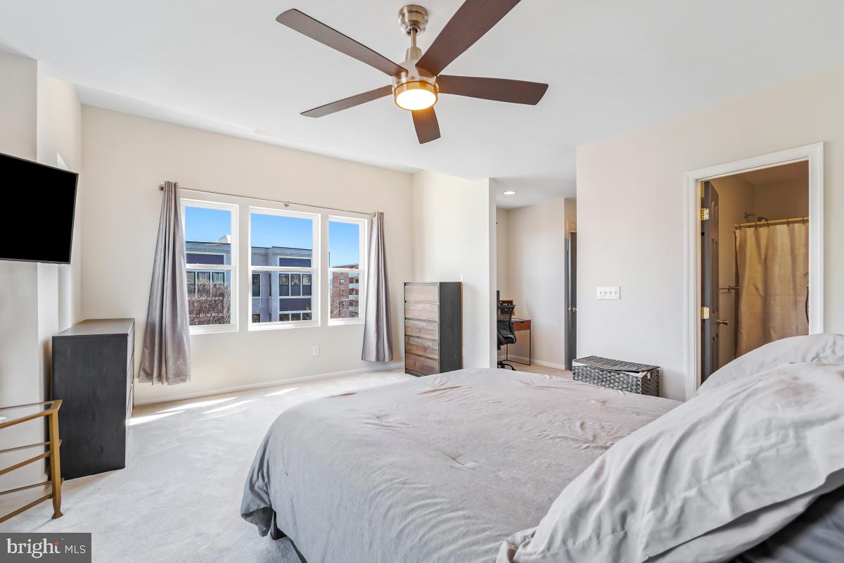 1377 K Street Southeast, Unit 2 Washington, DC 20003 - Photo 11 of 30 Primary bedroom