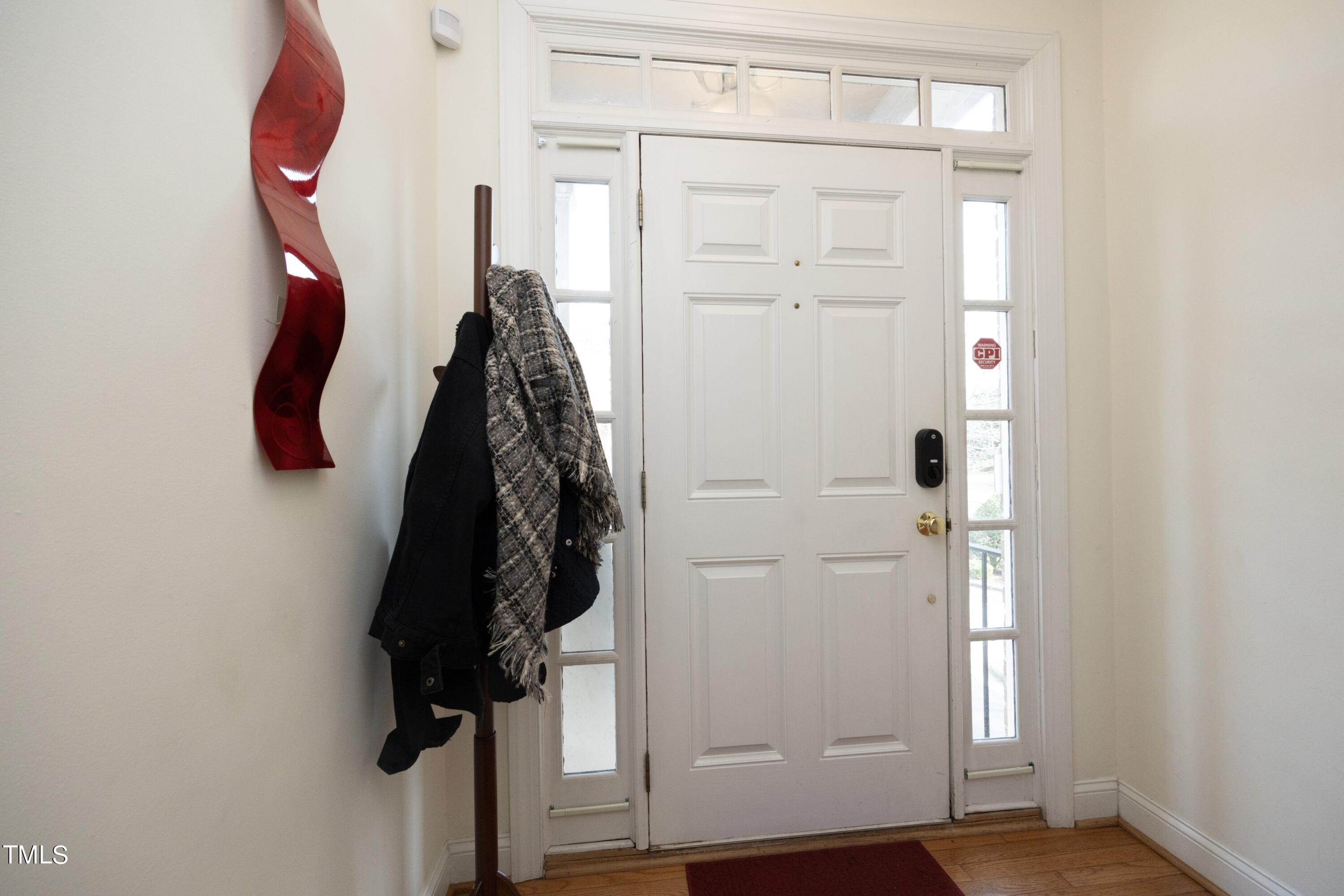 1301 Cameron View Court Raleigh, NC 27607 - Photo 4 of 37 4FrontDoor