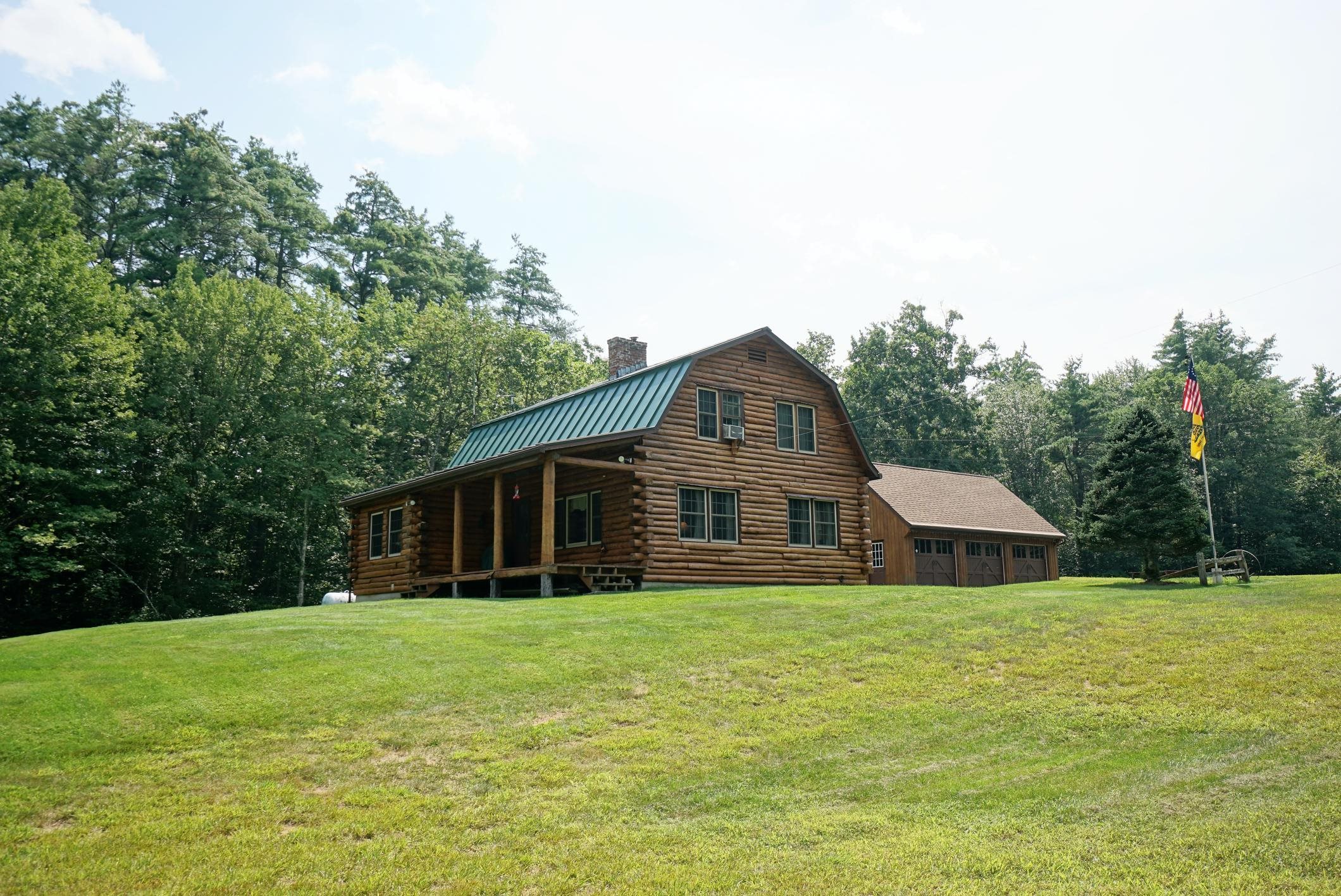 20 Clothespin Bridge Road Webster, NH 03303 - Photo 2 of 38