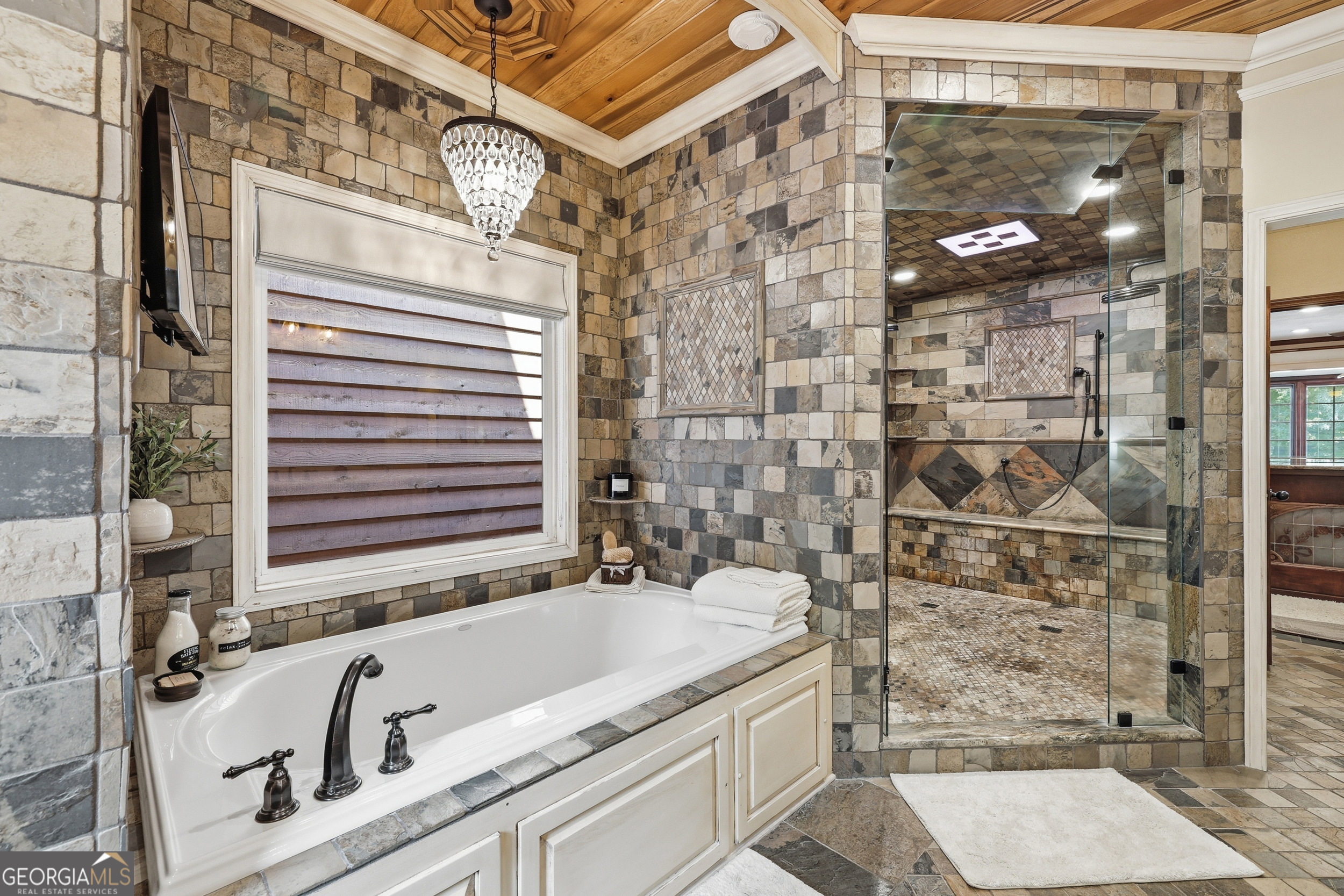 1091 Echota Road Clarkesville, GA 30523 - Photo 23 of 116