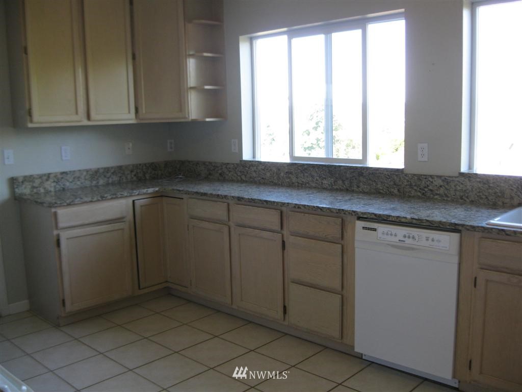 156 Hojem Heights Road Chehalis, WA 98532 - Photo 4 of 21